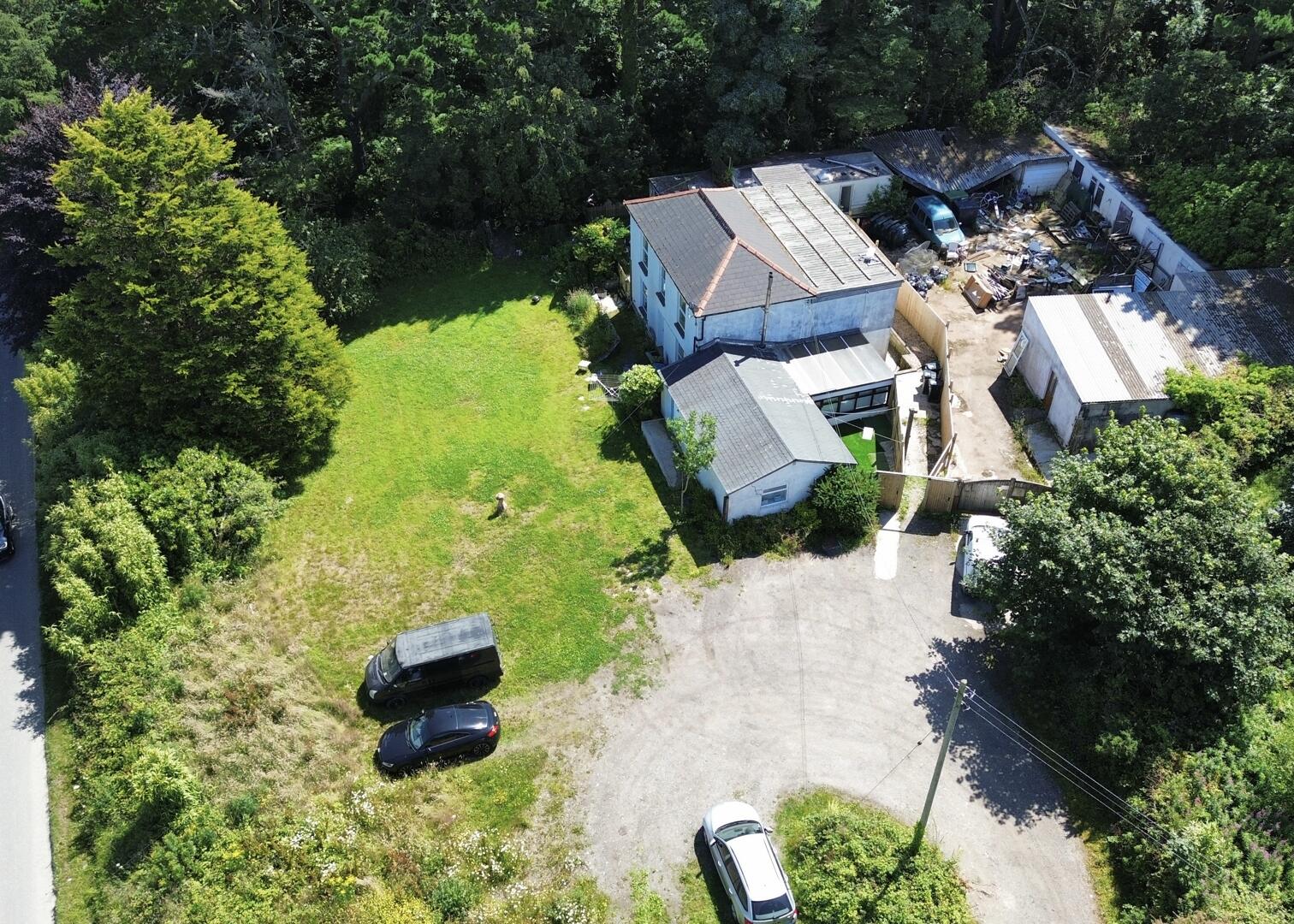 Scorrier Road, Scorrier, Redruth